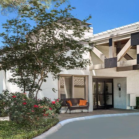 Value Suites Extended Stay - Arlington Luaran gambar