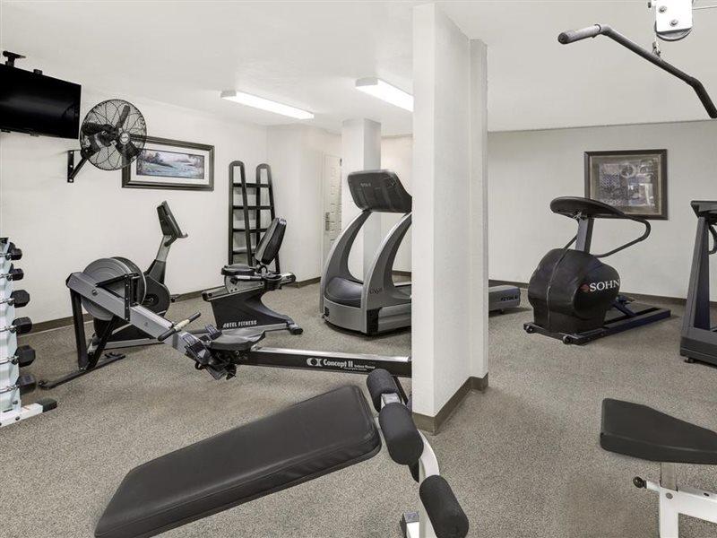 Value Suites Extended Stay - Arlington Luaran gambar