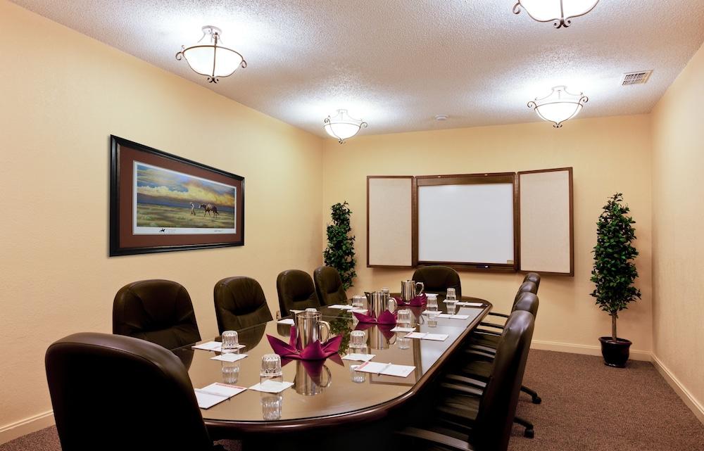 Value Suites Extended Stay - Arlington Luaran gambar